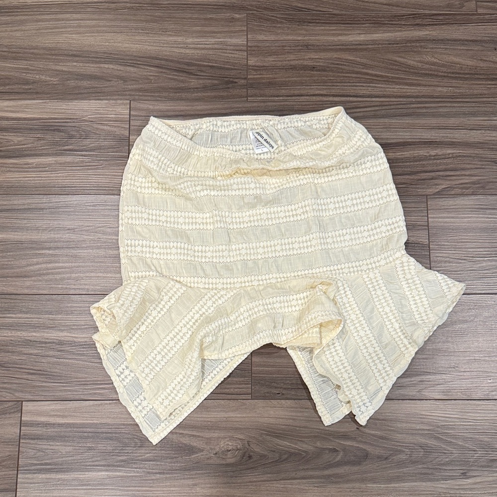 Dippin daisys Cream Ruffle Hem Women's Skirt/coverup